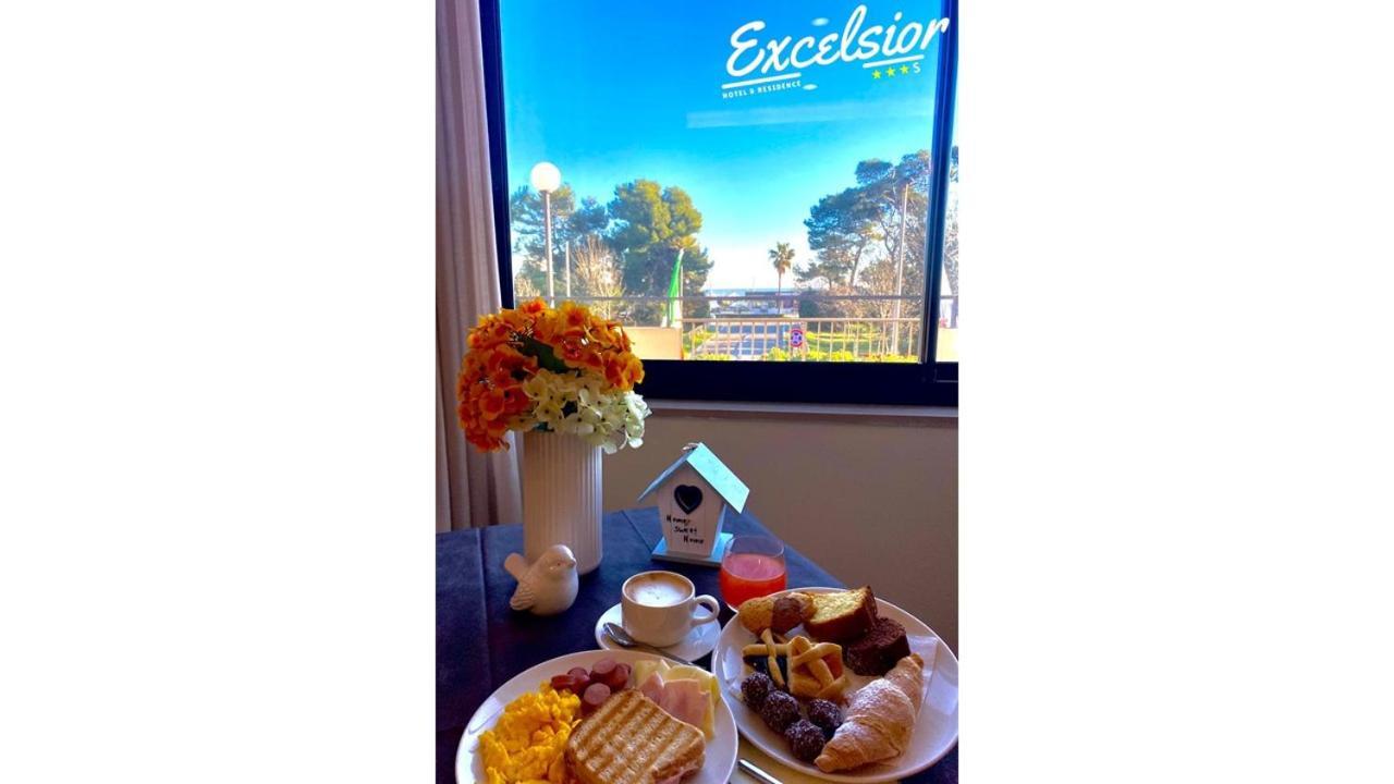 Hotel Excelsior Montesilvano Marina Esterno foto