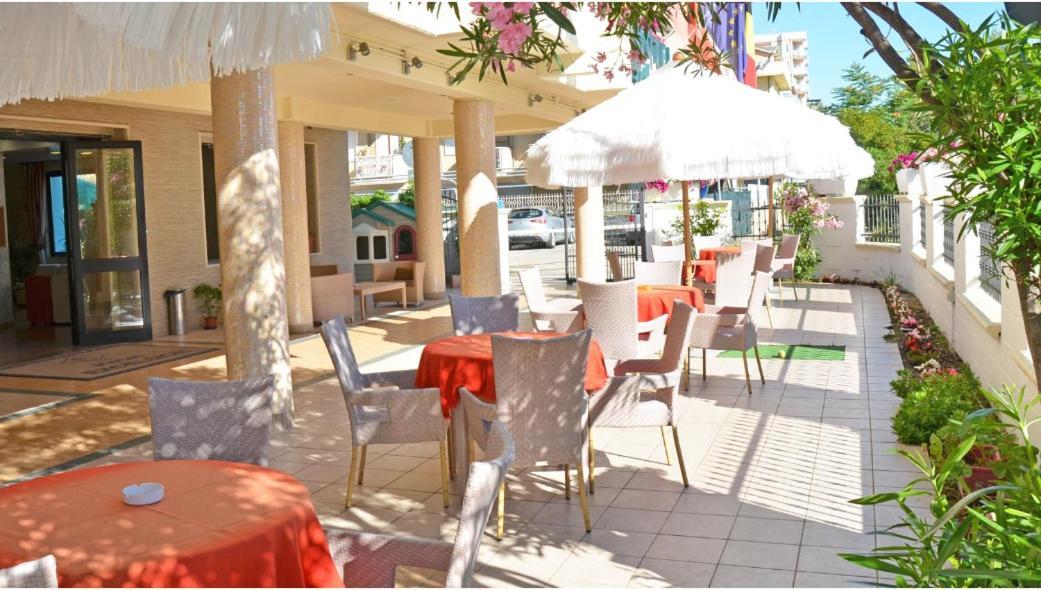 Hotel Excelsior Montesilvano Marina Esterno foto
